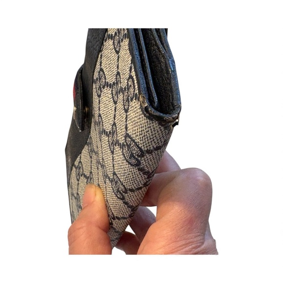 Vintage Gucci  signature Anniversary  Collection trifold wallet on chain - Picture 10 of 17